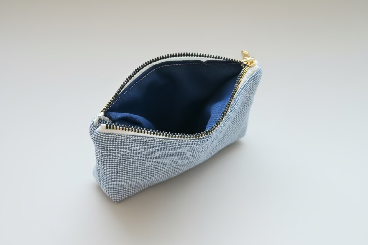 Blue medium pouch