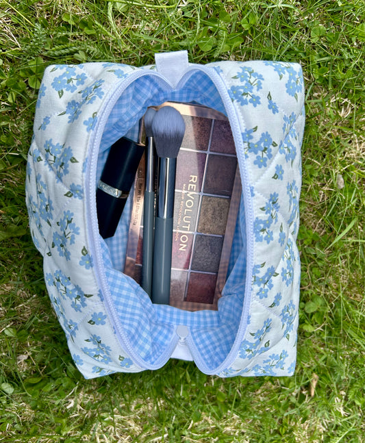 Calm Meadow medium makeup bag