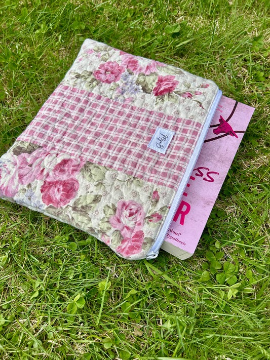 Rose stripe large pouch