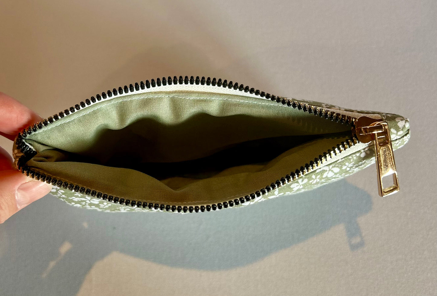 Olive Bloom medium pouch