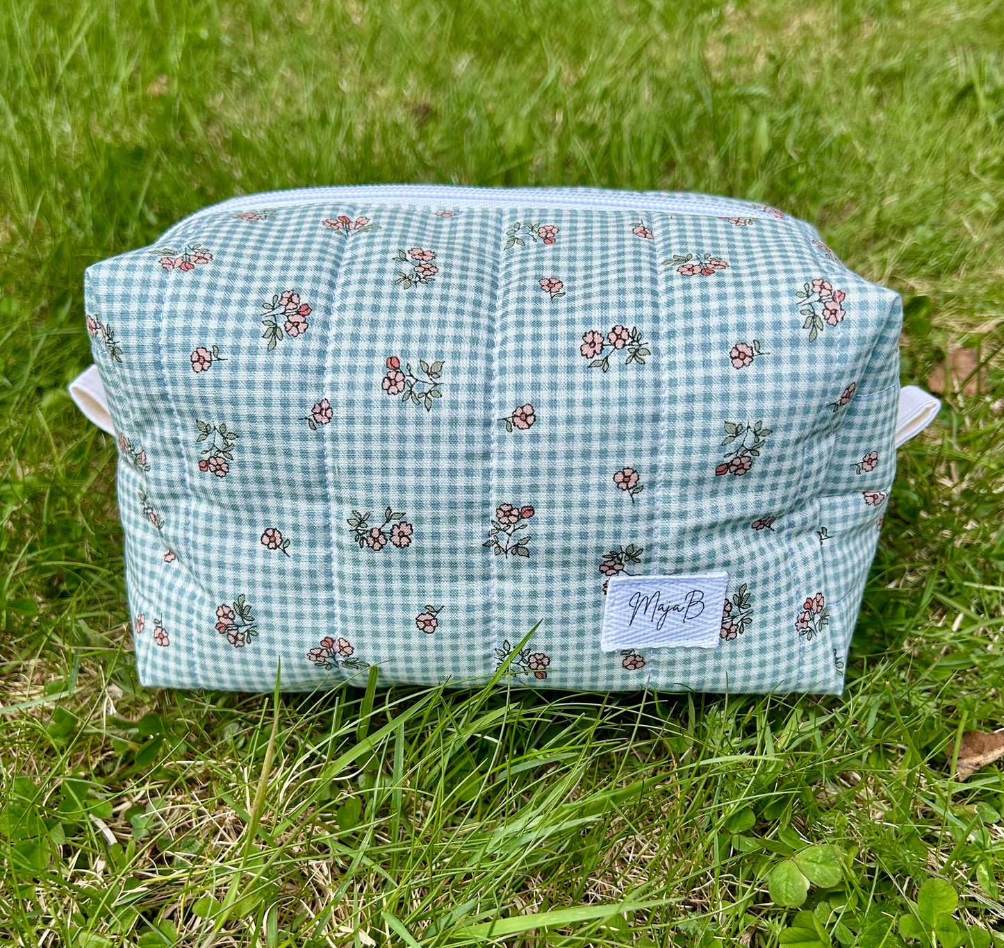 Garden Gingham medium makeup bag