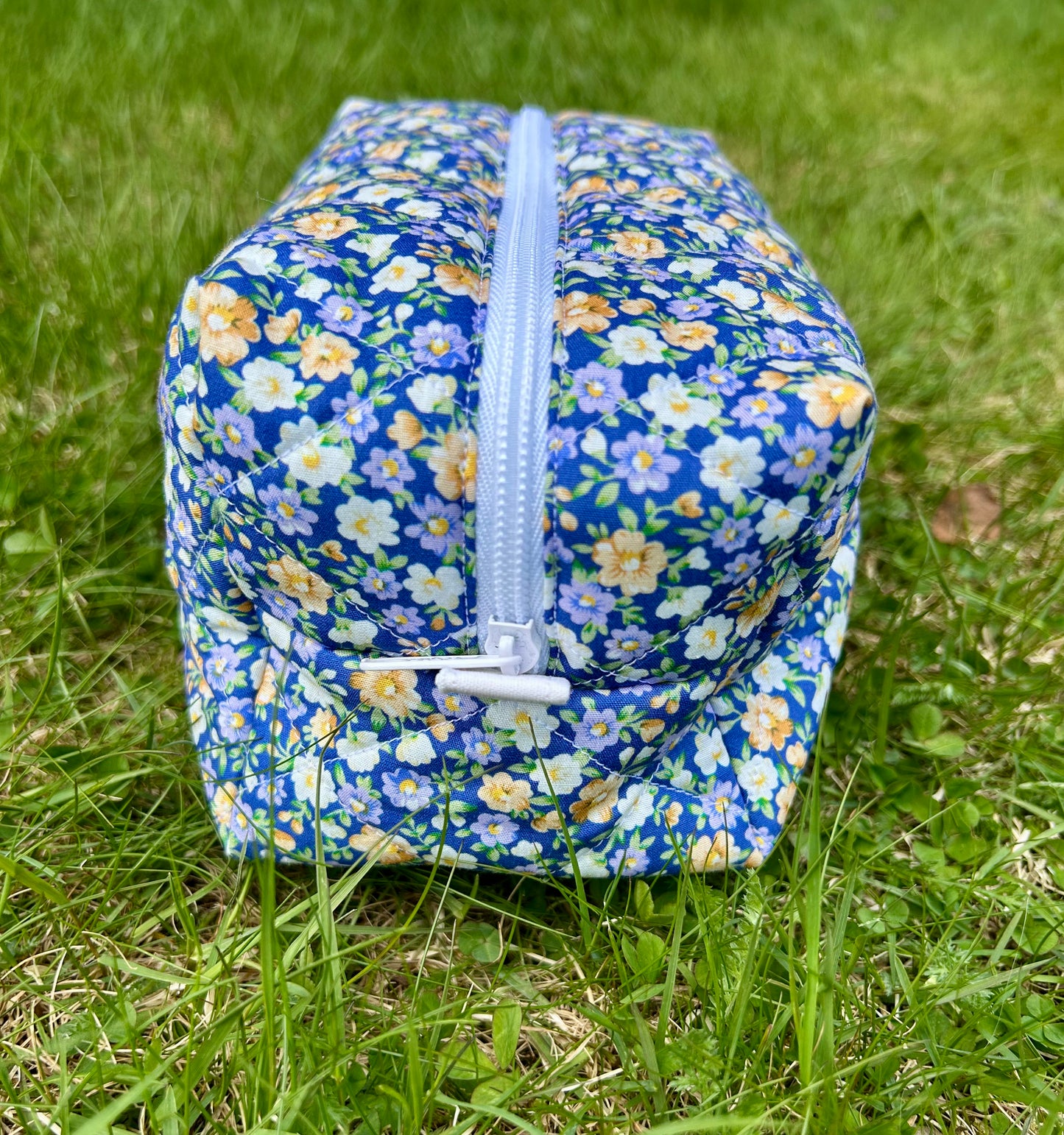 Wild Floral medium makeup bag