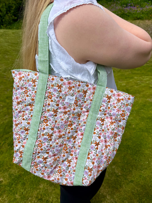 Sand Blossom tote bag with attached straps